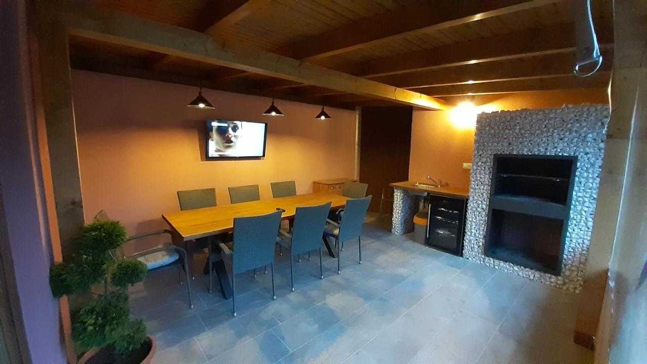Alom Apartman Hajdúszoboszló المظهر الخارجي الصورة